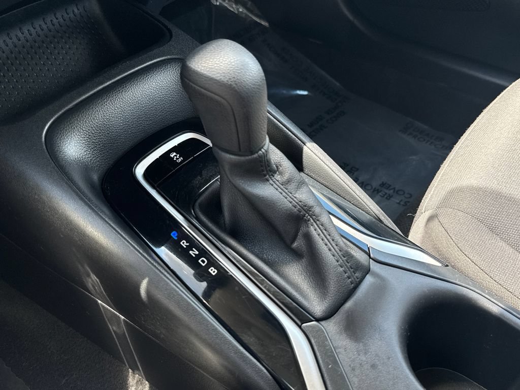 Used 2024 Toyota Corolla LE FWD image 25