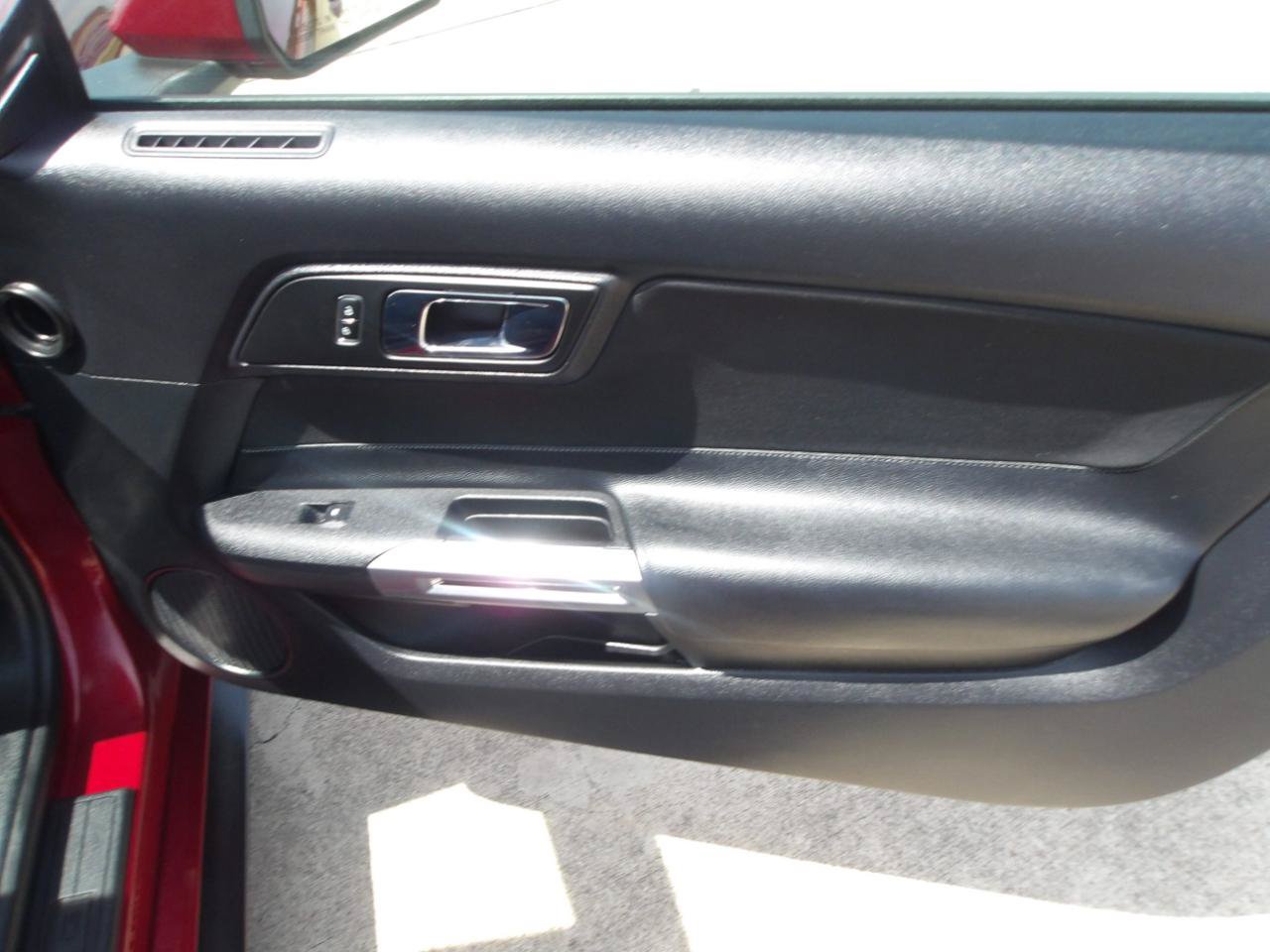 Used 2015 Ford Mustang Coupe w/ Equipment Group 051A RWD image 7