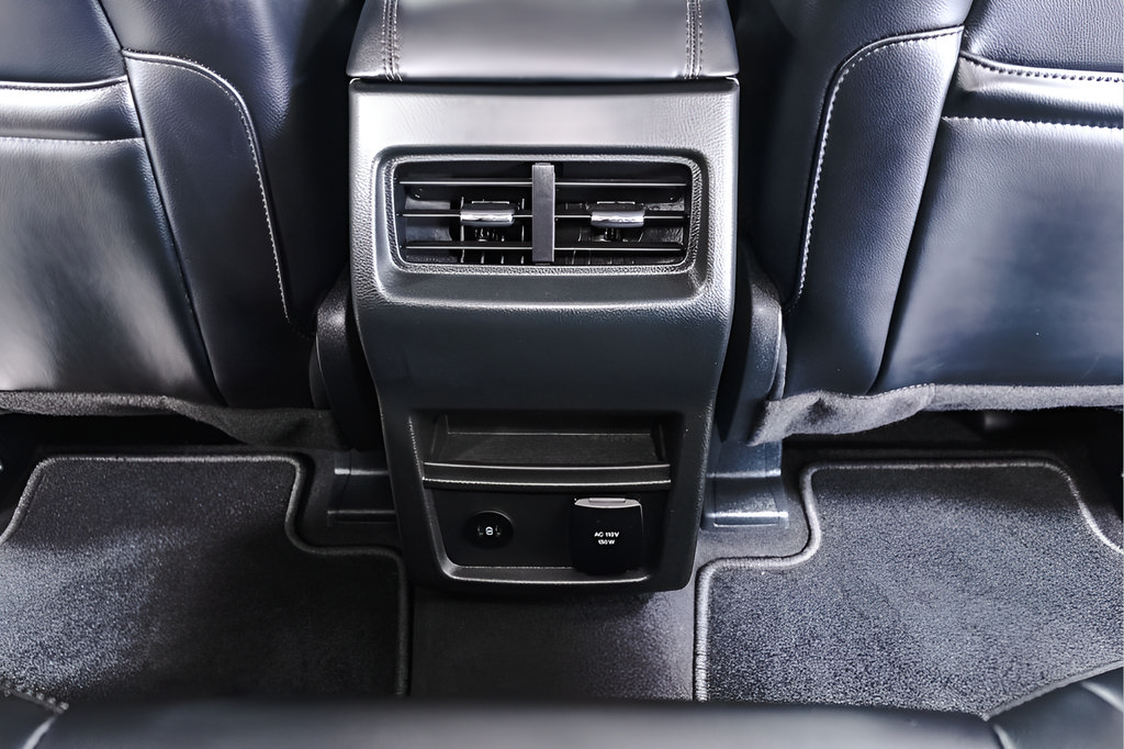 Used 2024 Ford Edge SEL w/ Convenience Package AWD/4WD image 30