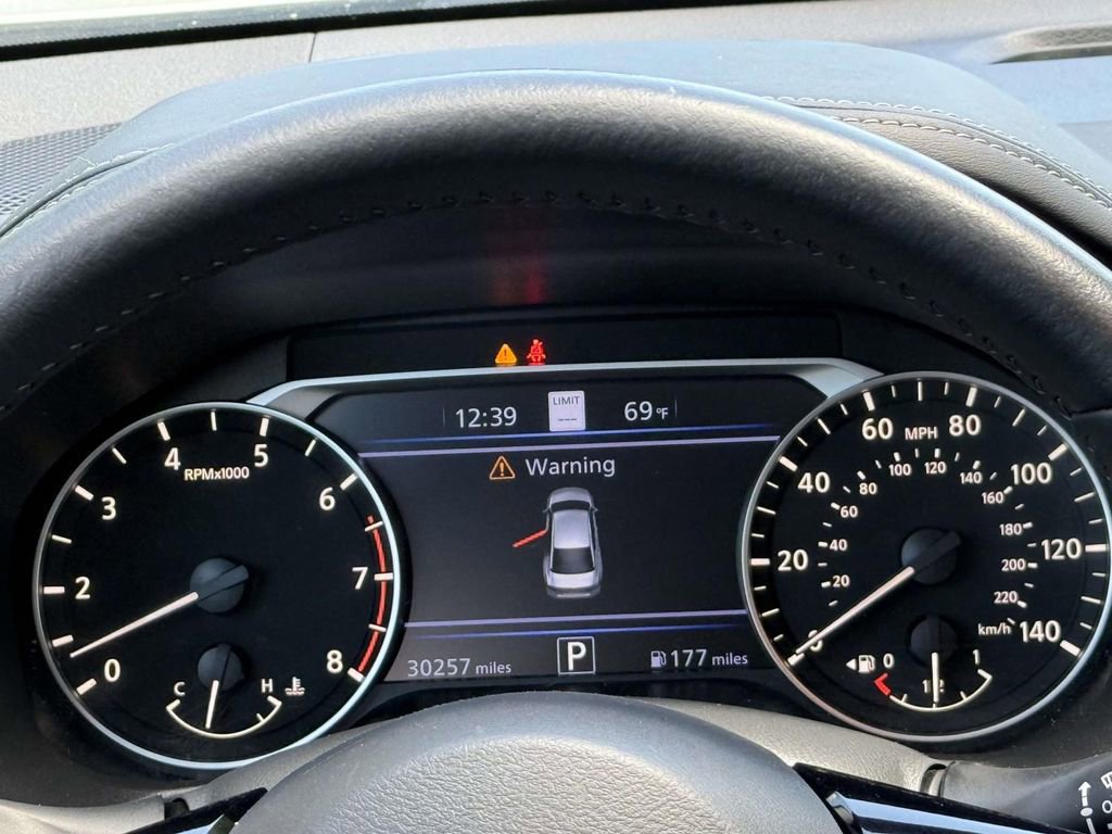 Used 2023 Nissan Altima 2.5 SL AWD/4WD image 18