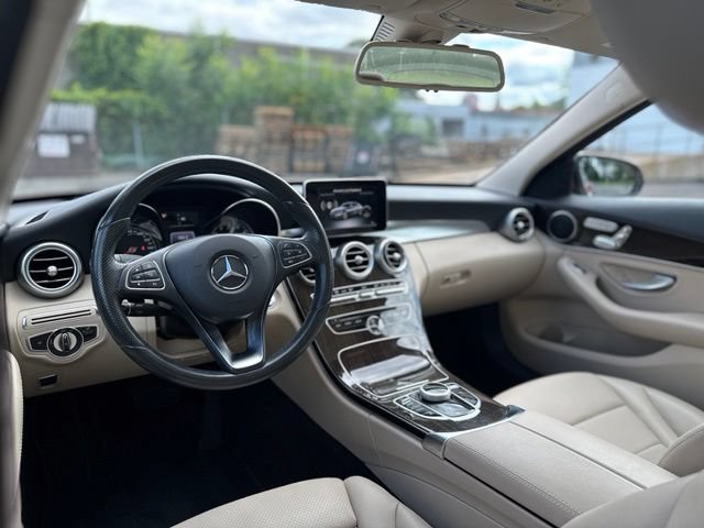 Used 2017 Mercedes-Benz C 300 4MATIC Sedan image 15