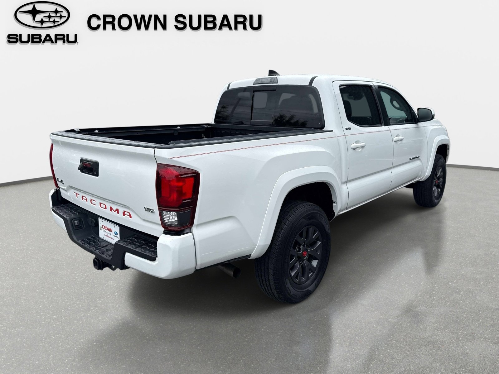Used 2023 Toyota Tacoma SR5 w/ Technology Package AWD/4WD image 5