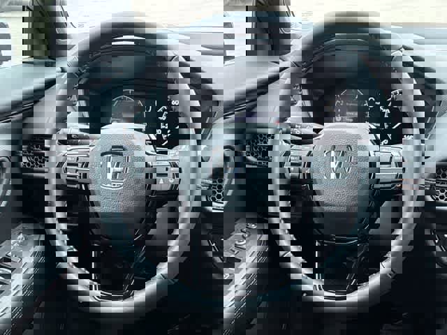 Certified 2026 Honda HR-V Sport image 23