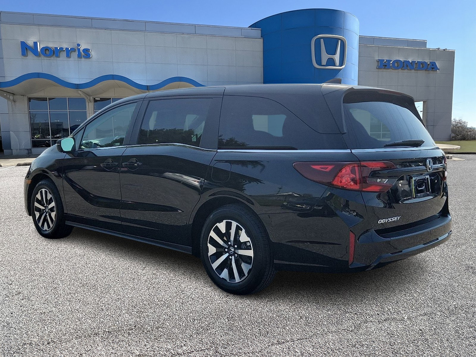 New 2026 Honda Odyssey EX-L image 3