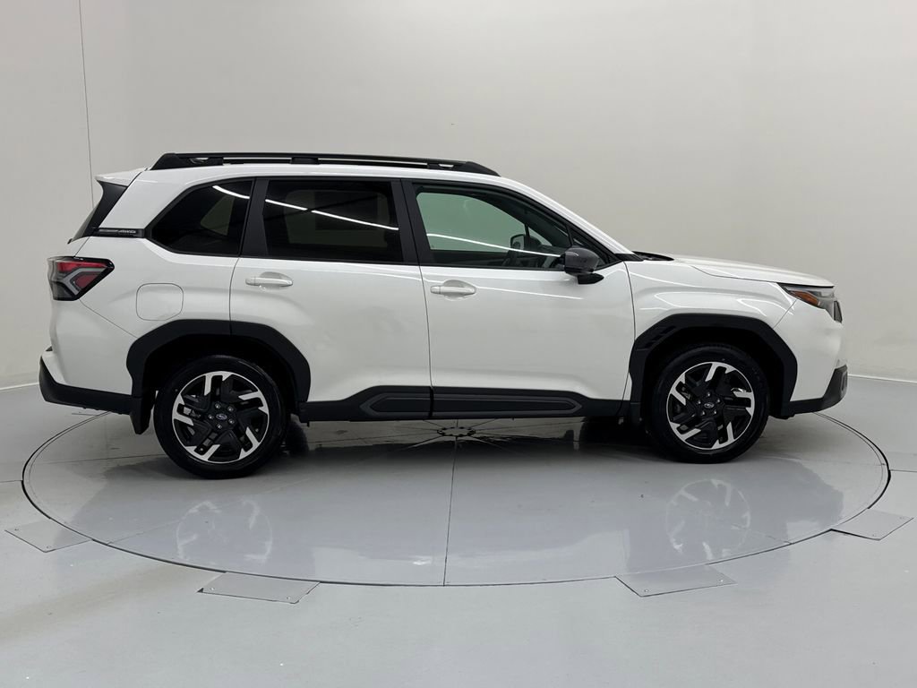 Used 2026 Subaru Forester Limited AWD/4WD image 6