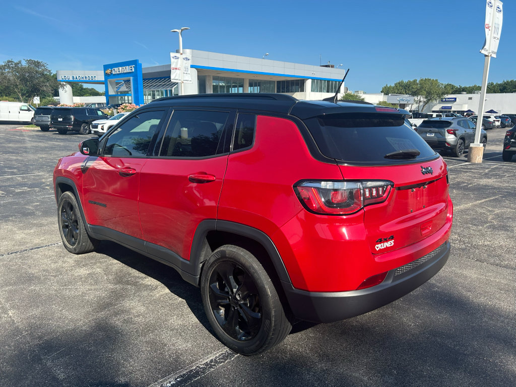 Used 2018 Jeep Compass Latitude w/ Popular Equipment Group AWD/4WD image 7