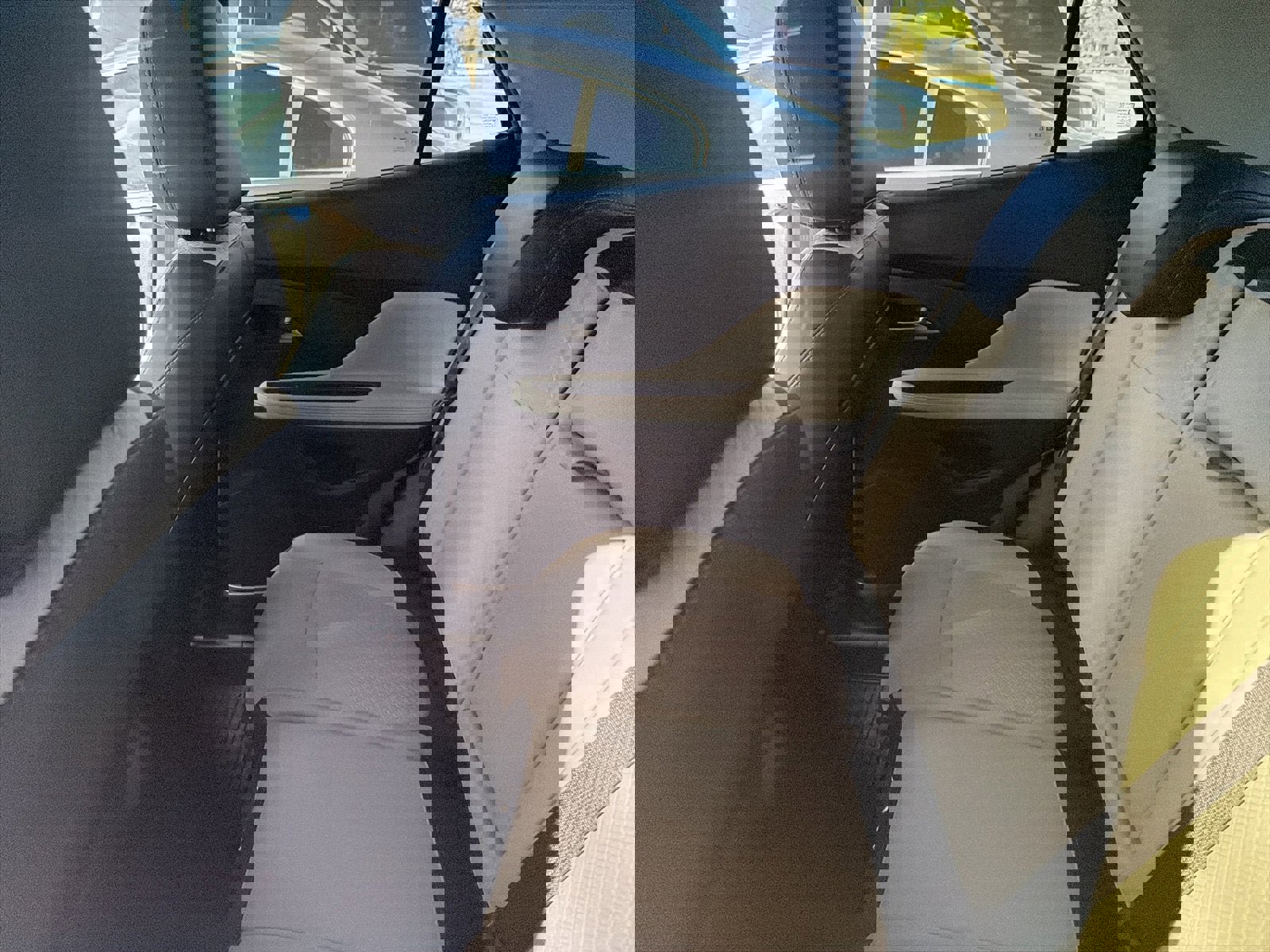 Used 2020 Buick Encore Preferred w/ Safety Package image 7