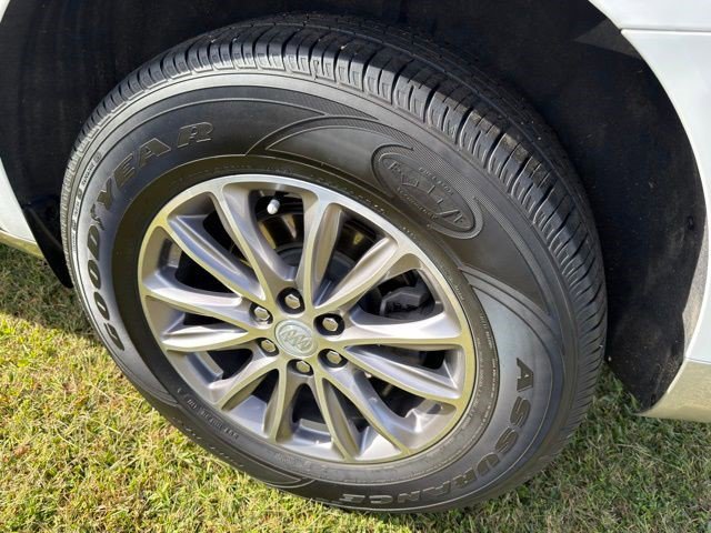 Certified 2022 Buick Enclave Premium image 12