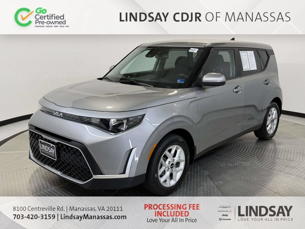 Used 2023 Kia Soul S FWD image 4