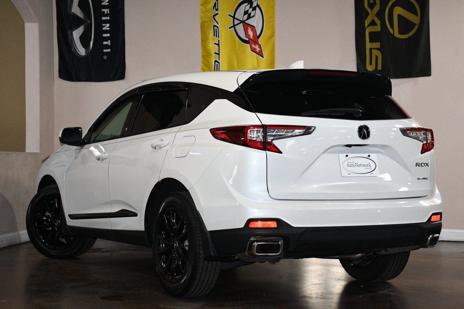Used 2025 Acura RDX SH-AWD image 6