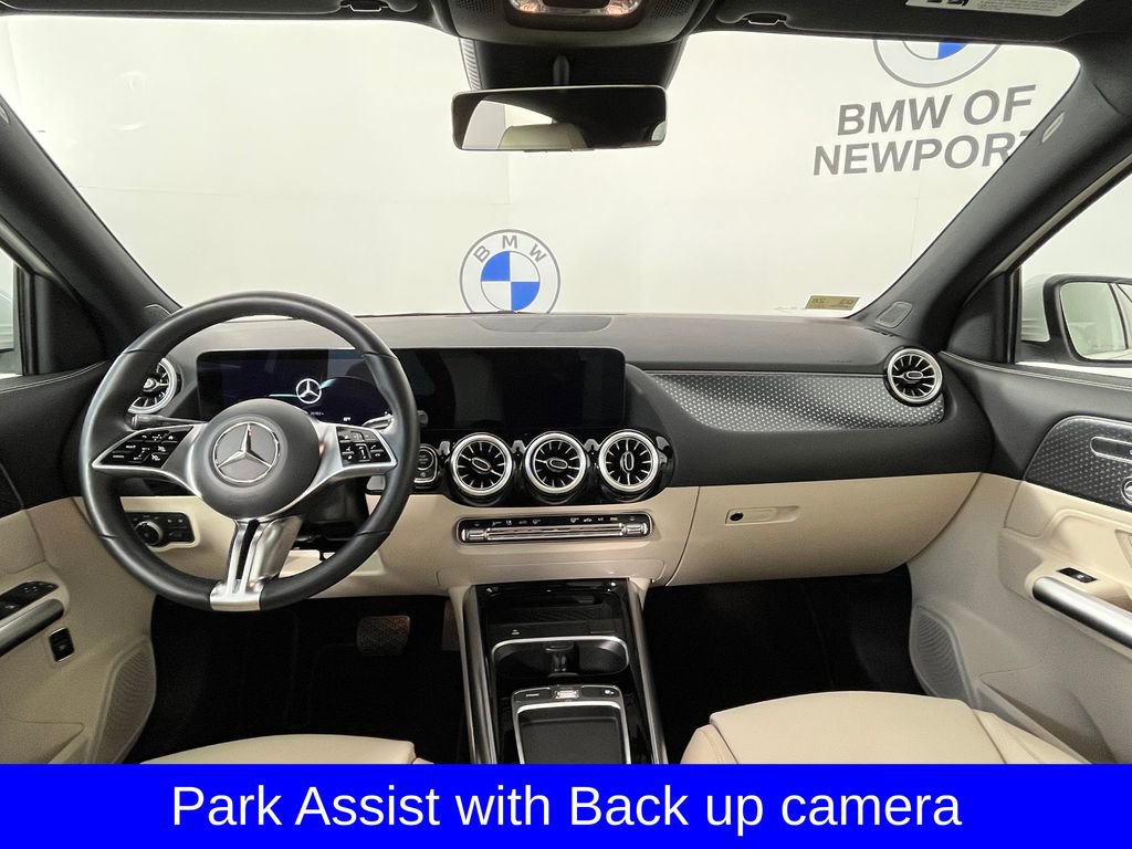 Used 2025 Mercedes-Benz GLA 250 4MATIC image 9