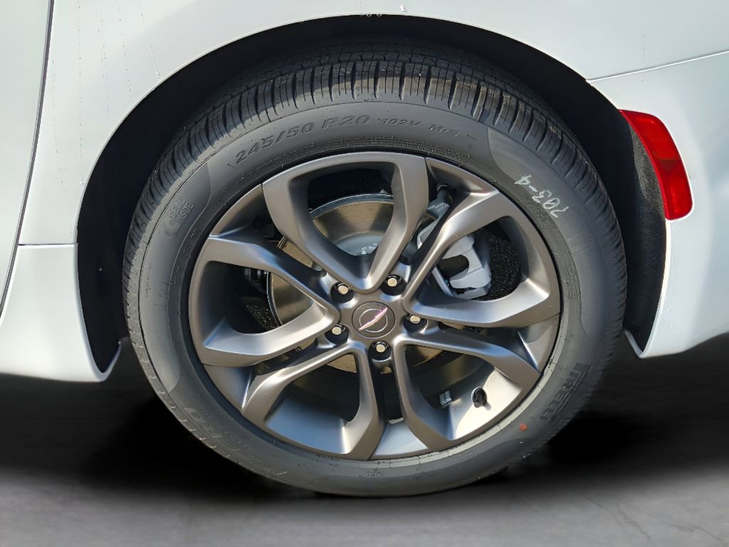 New 2026 Chrysler Pacifica Select image 31