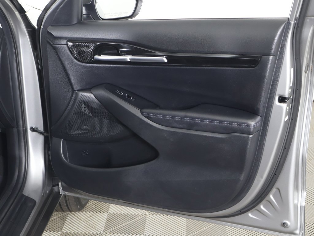 Used 2023 Kia Seltos S w/ Navigation Package image 22