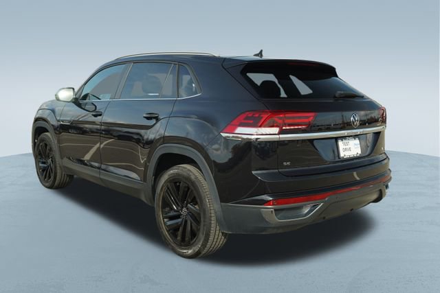 Used 2021 Volkswagen Atlas Cross Sport SE w/ Panoramic Sunroof Package image 5