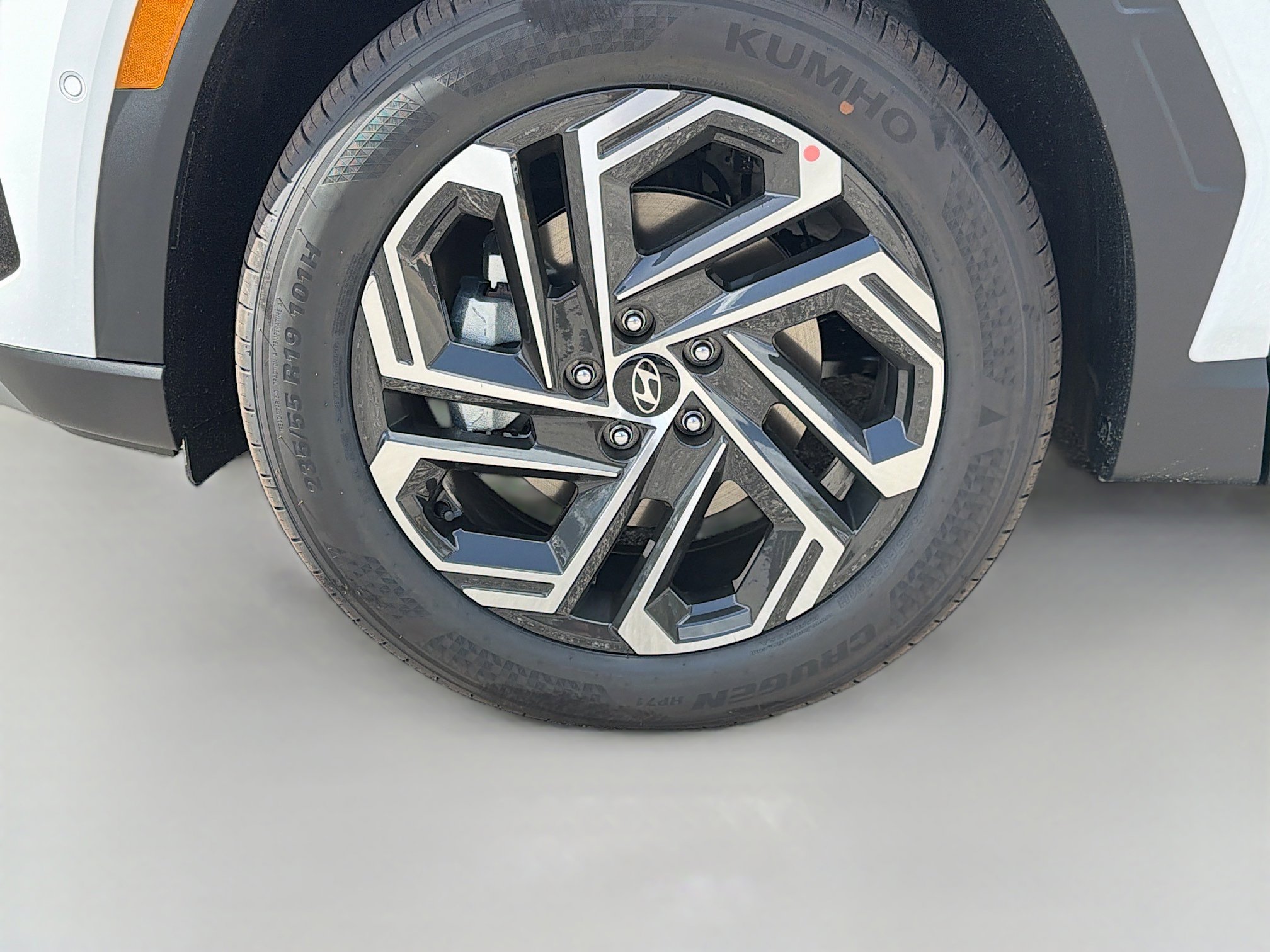 New 2026 Hyundai Tucson Limited image 39