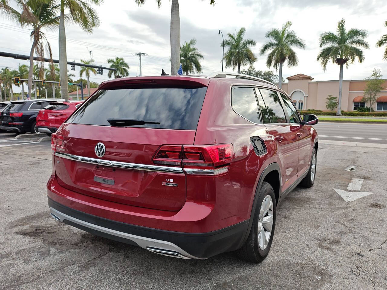 Used 2018 Volkswagen Atlas SE AWD/4WD image 10