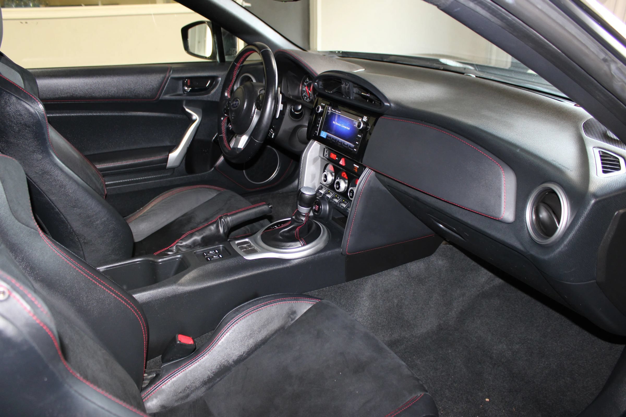 Used 2018 Subaru BRZ Limited RWD image 24