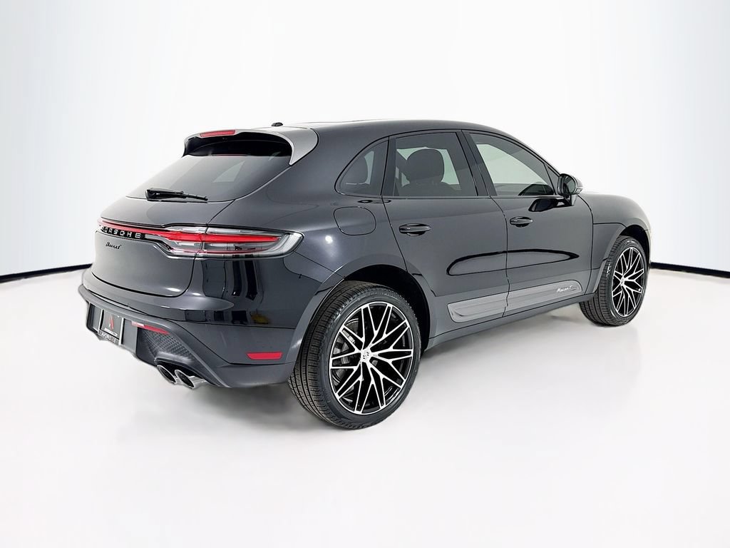 New 2026 Porsche Macan Turbo AWD/4WD image 9