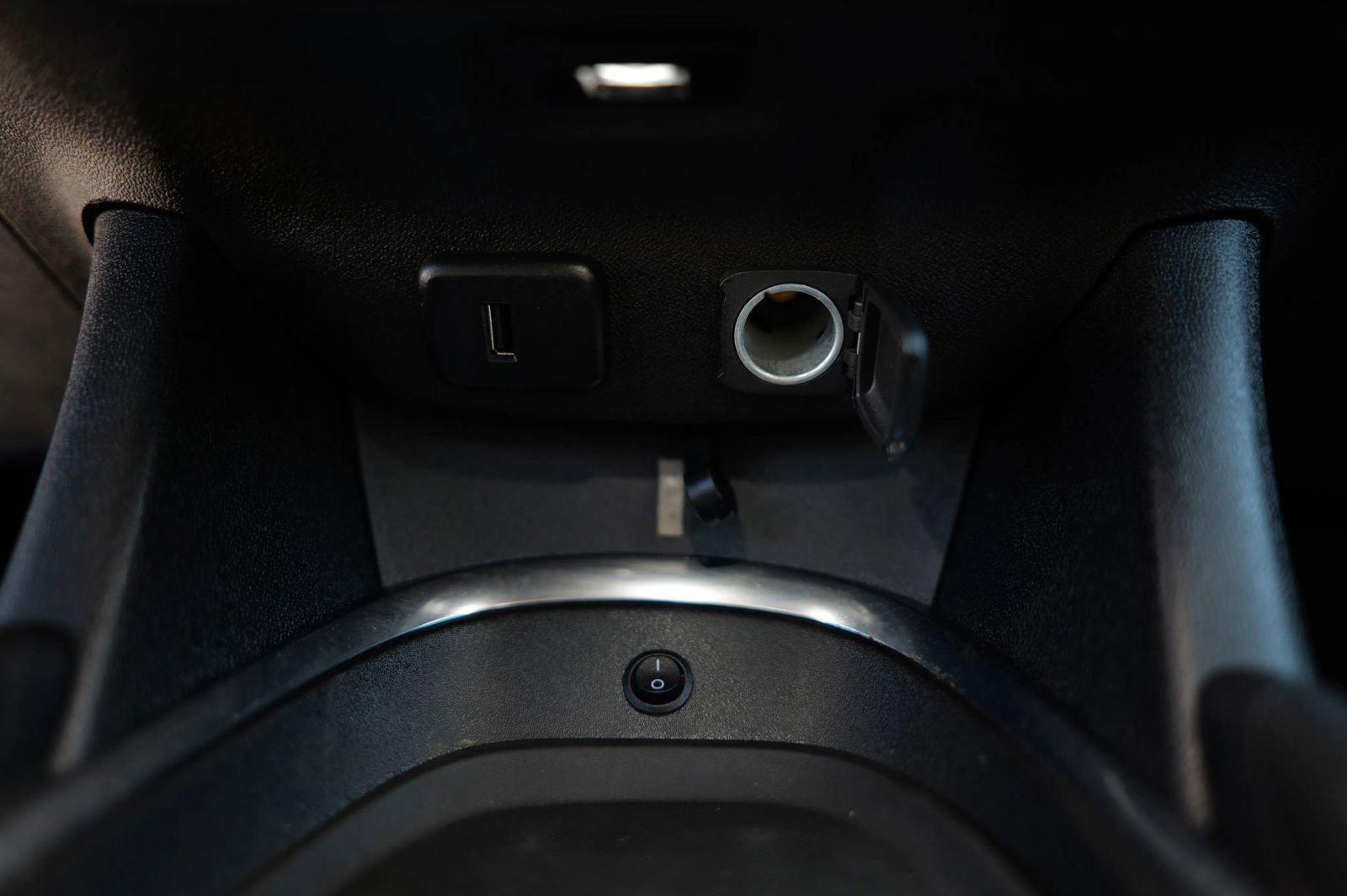 Used 2018 Chevrolet Malibu LT image 25