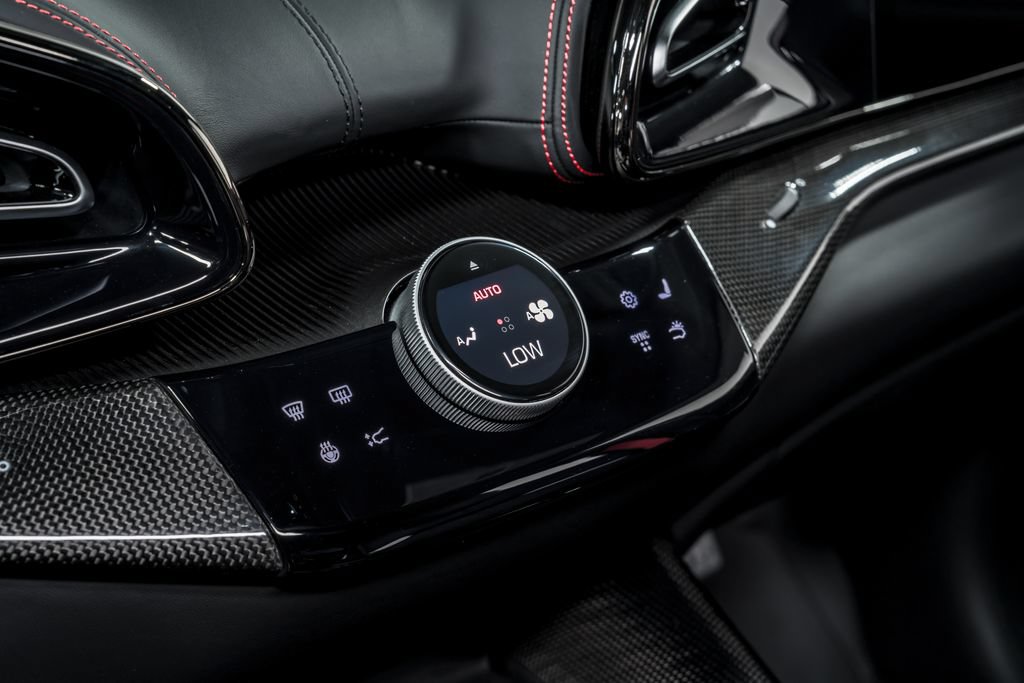 Used 2024 Ferrari Purosangue AWD/4WD image 22