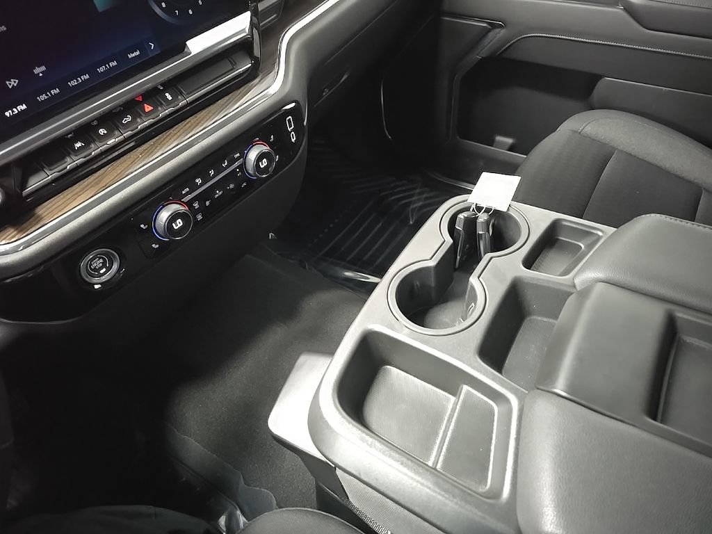 Used 2023 Chevrolet Silverado 1500 LT image 26