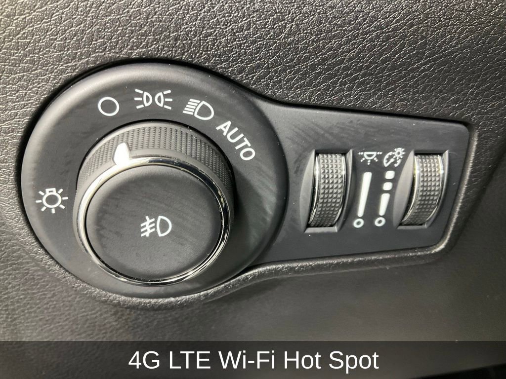 Certified 2024 Jeep Compass Limited image 26