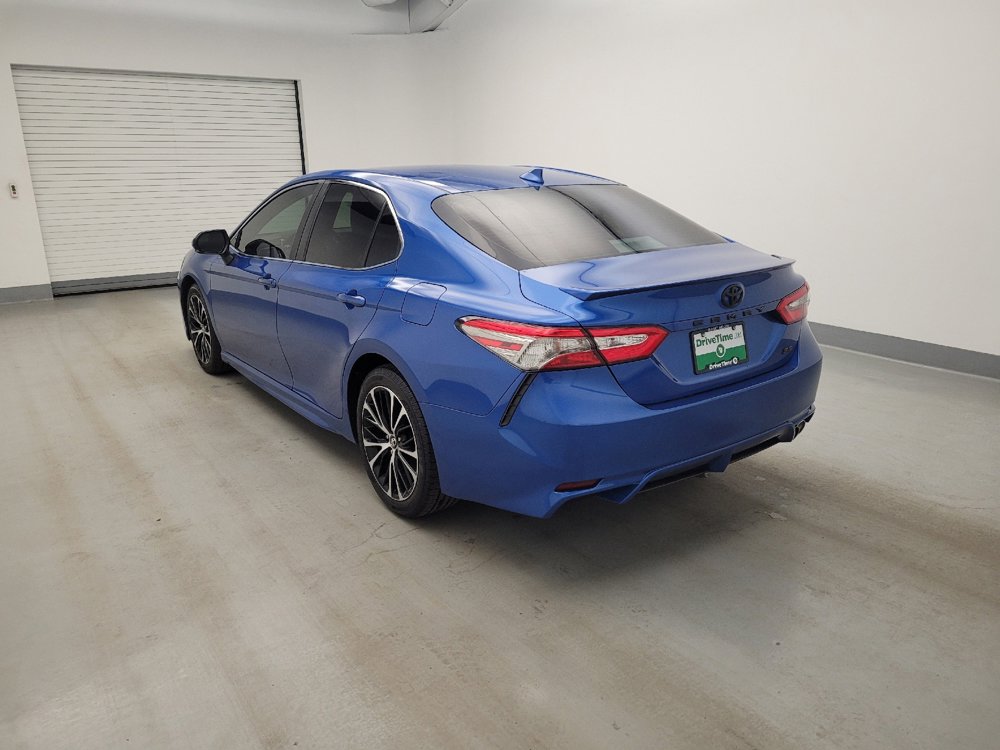 Used 2019 Toyota Camry SE w/ Convenience Package FWD image 5