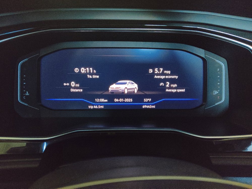 Used 2019 Volkswagen Jetta SEL Premium image 23