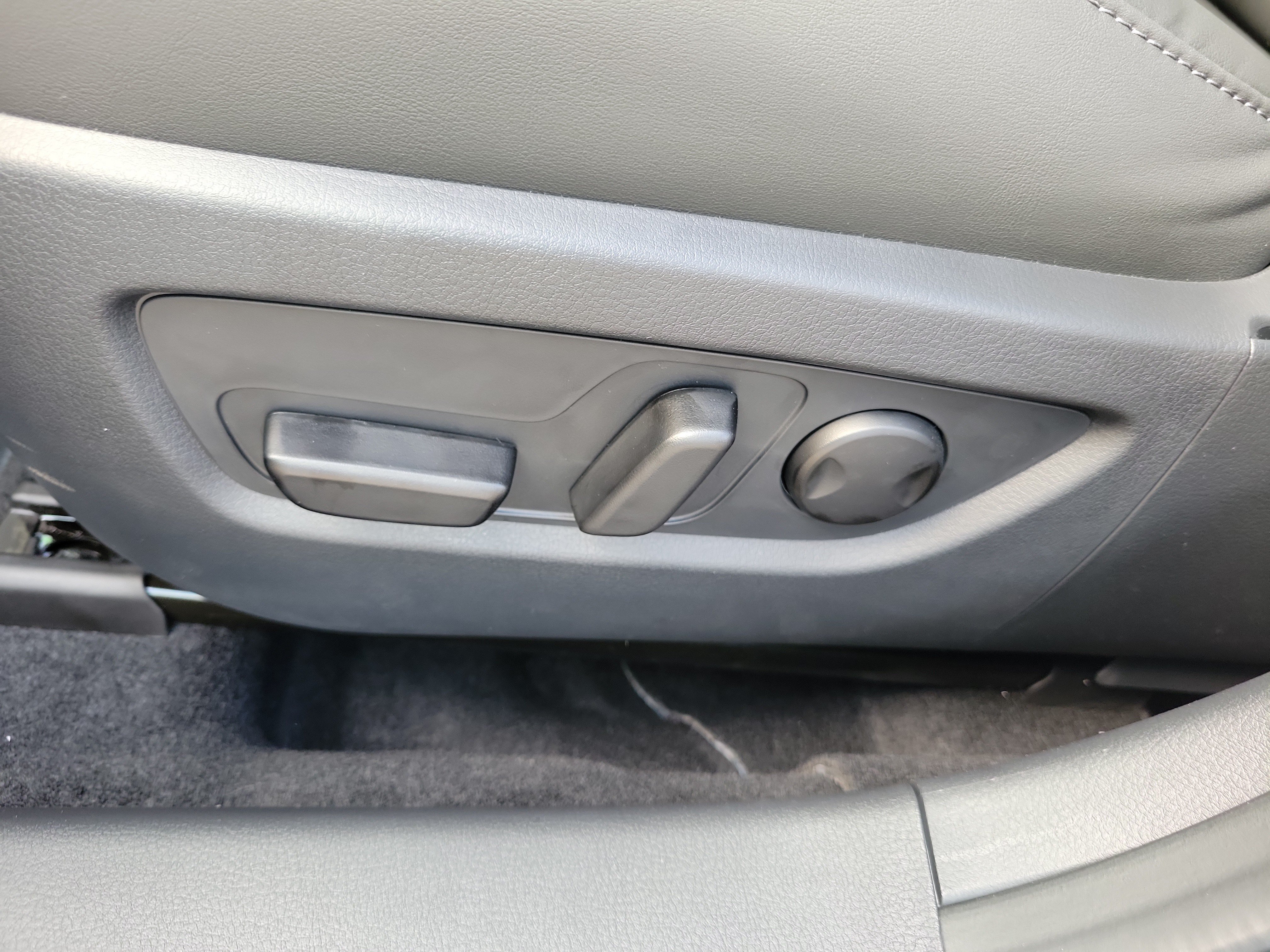 New 2026 MAZDA CX-30 AWD 2.5 S w/ Select Sport Pkg image 19