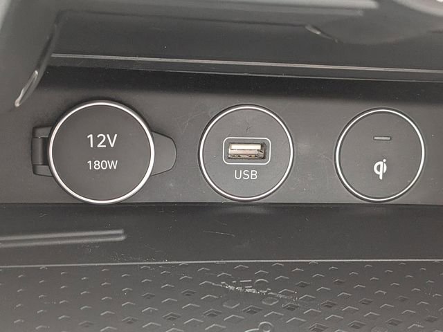 Used 2023 Genesis G70 3.3T w/ Sport Prestige Package image 22