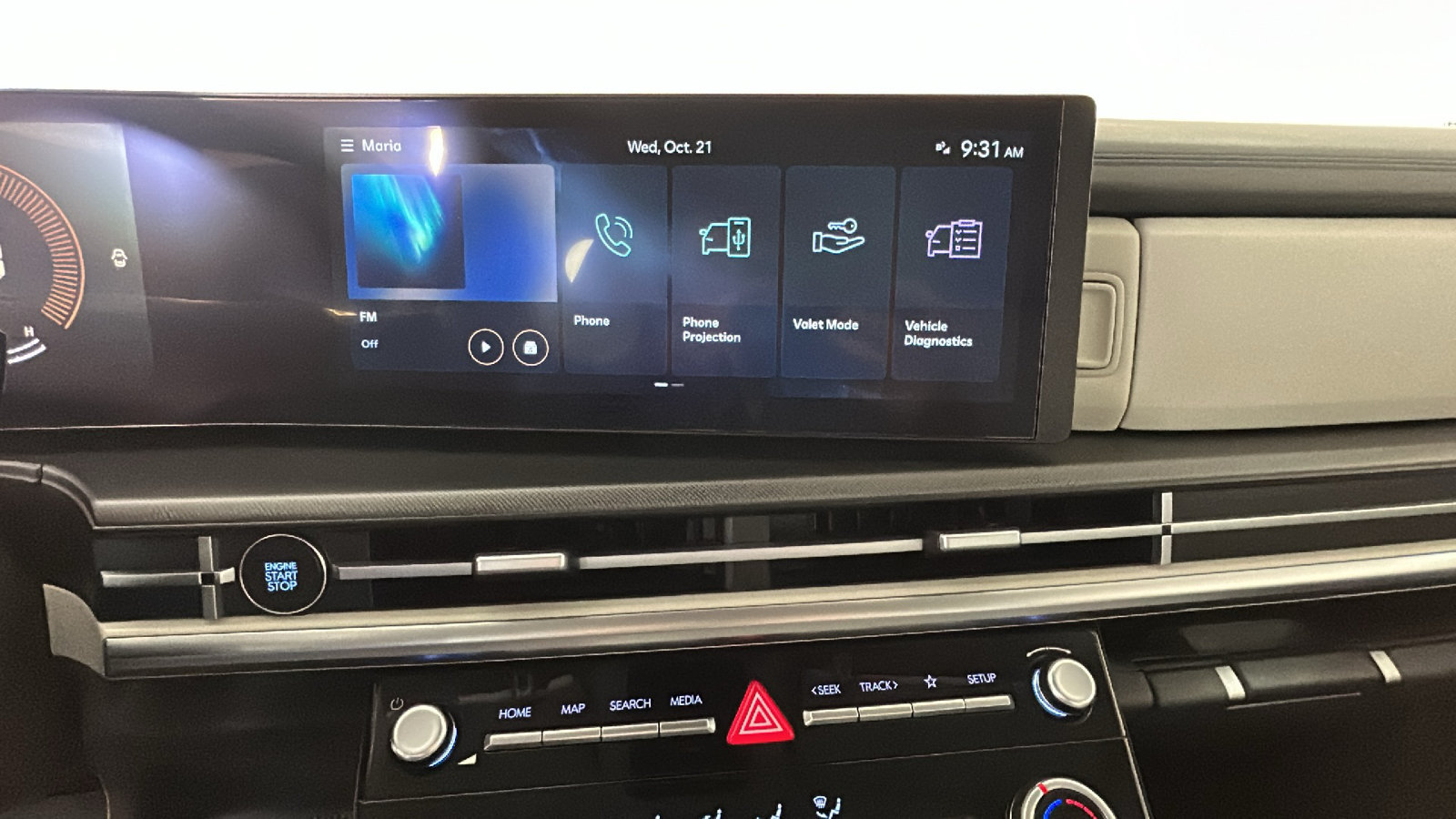 Used 2025 Hyundai Santa Fe SE FWD image 28