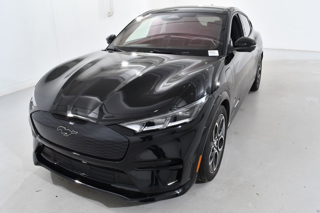 Used 2023 Ford Mustang Mach-E GT image 2