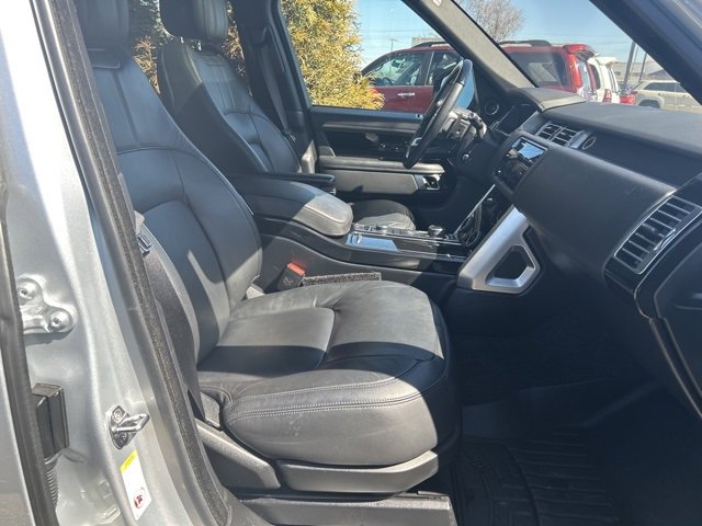Used 2019 Land Rover Range Rover image 17