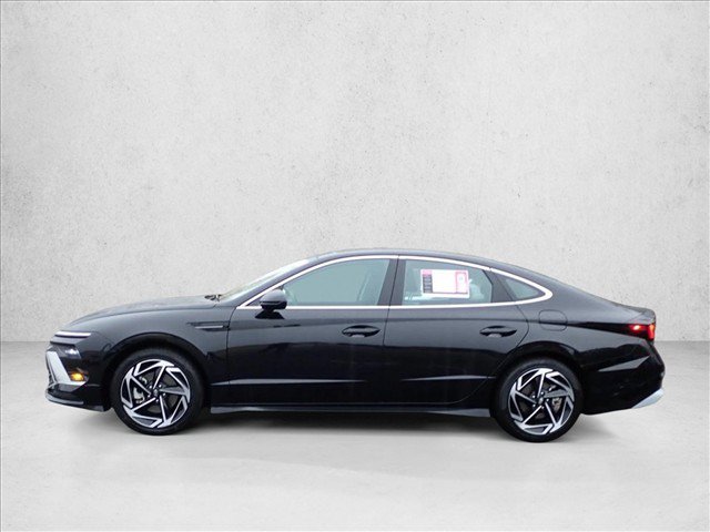 Used 2024 Hyundai Sonata SEL w/ Convenience Package FWD image 2