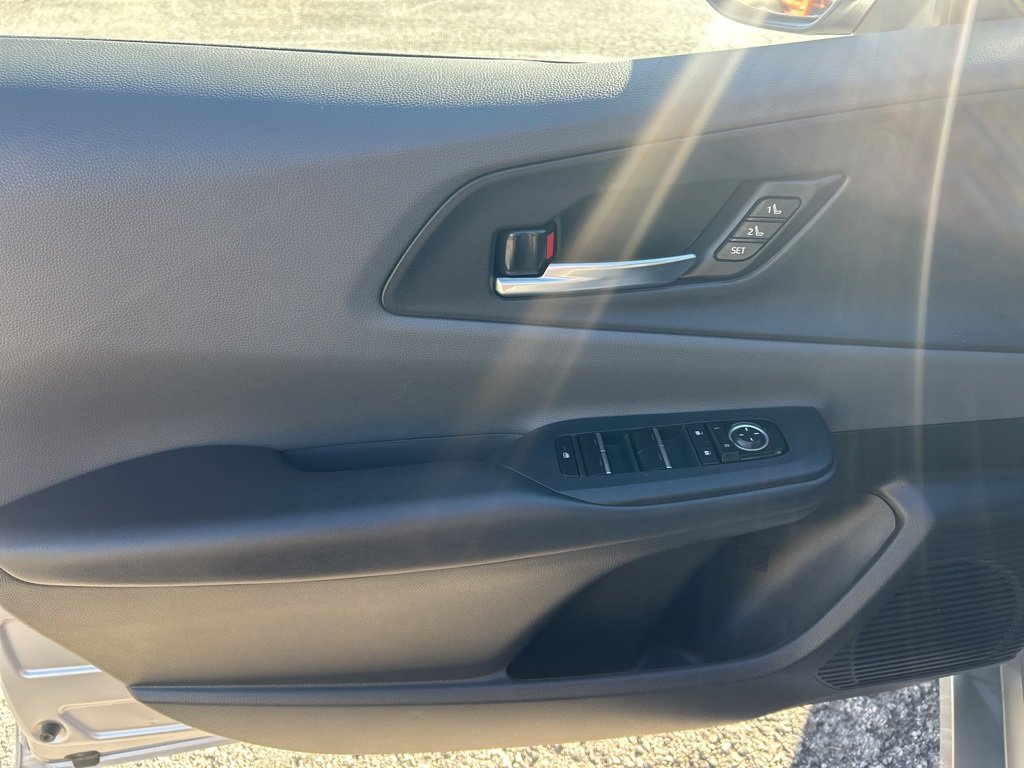 Used 2024 Toyota Prius Limited image 14