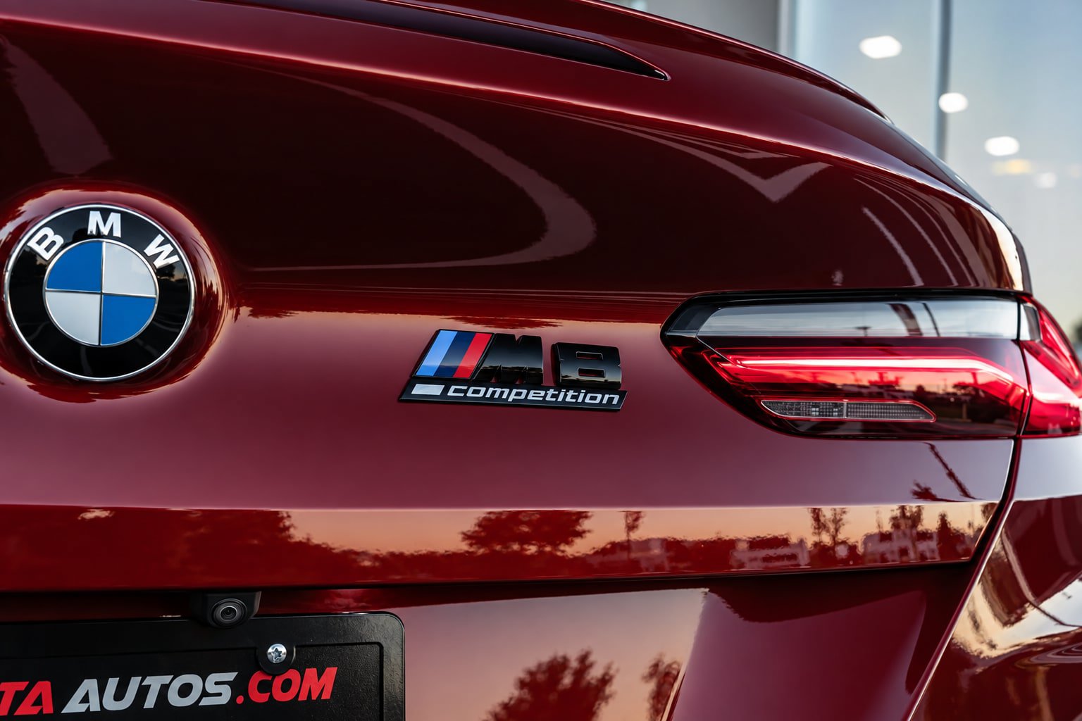 Used 2020 BMW M8 Convertible w/ M Driver's Package AWD/4WD image 18