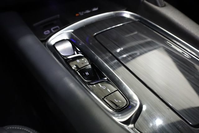 Used 2024 Buick Enclave Essence w/ Sport Touring Edition image 26