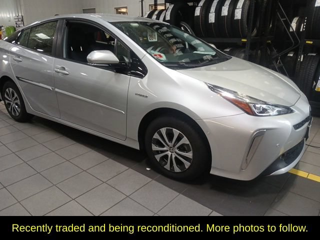 Used 2020 Toyota Prius XLE w/ Advanced Technology Package AWD/4WD image 1