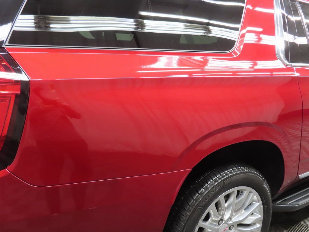 Used 2024 GMC Yukon XL Denali image 35