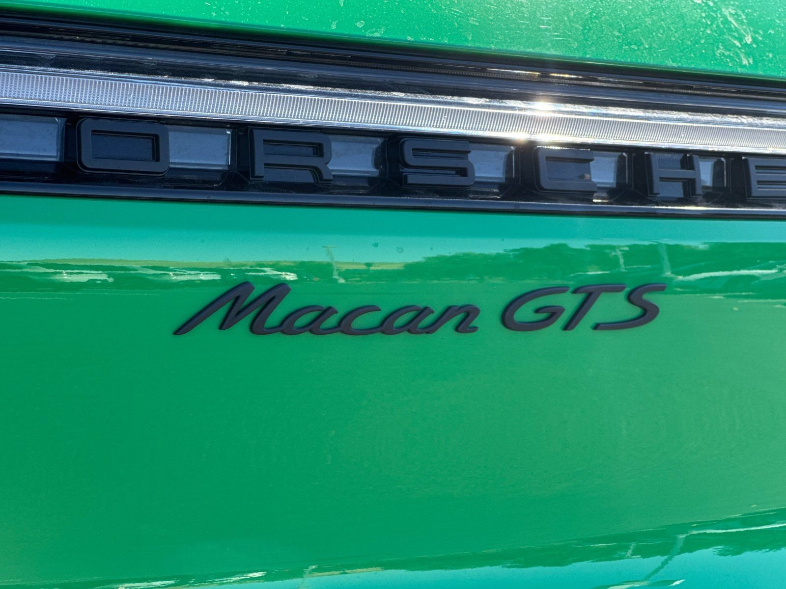 Certified 2026 Porsche Macan GTS AWD/4WD image 29