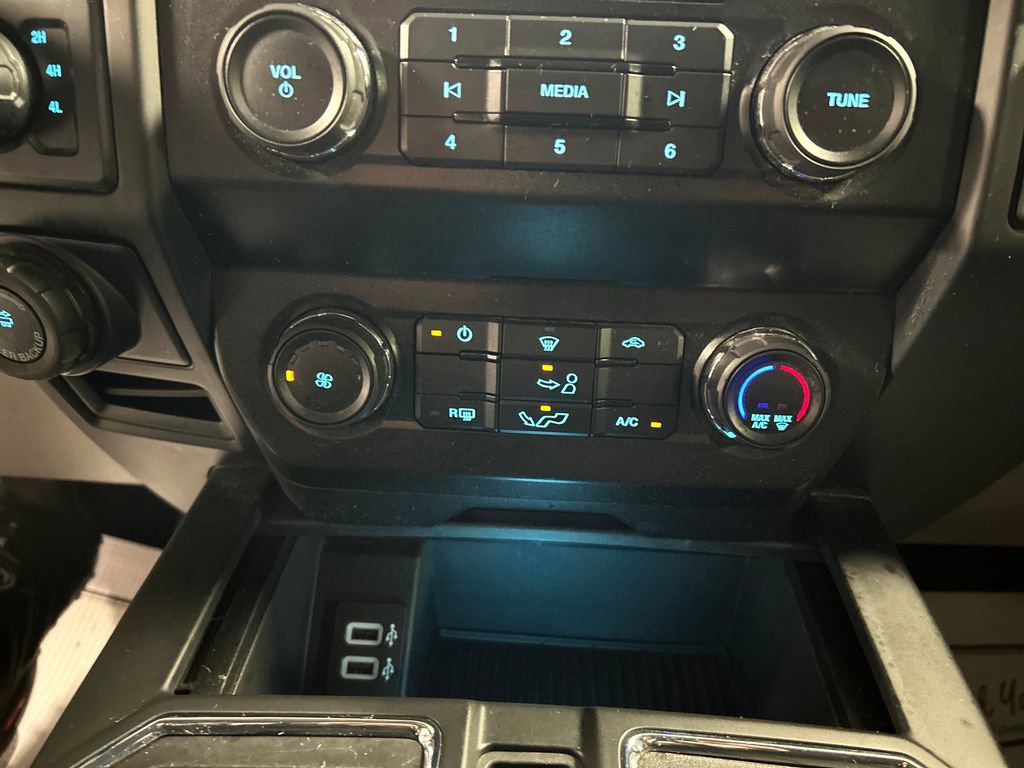 Used 2019 Ford F150 XL w/ Equipment Group 101A Mid AWD/4WD image 17