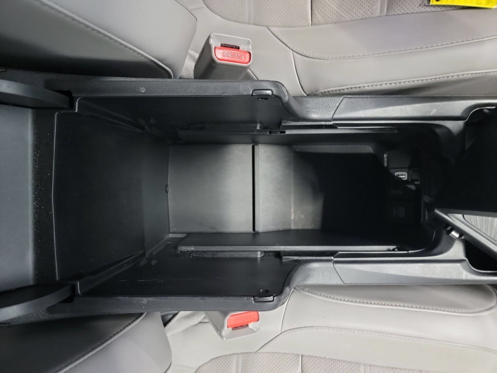 Used 2017 Honda CR-V Touring image 29