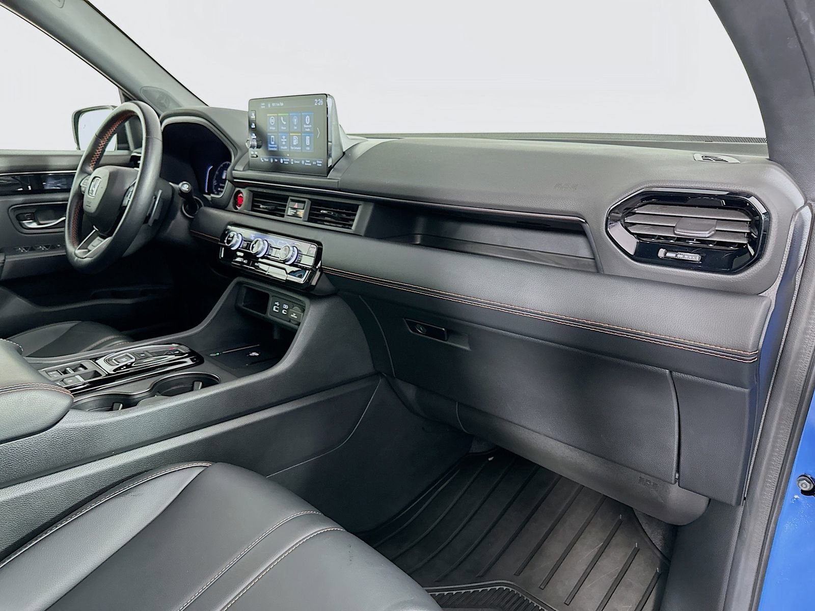 Used 2025 Honda Pilot TrailSport image 30