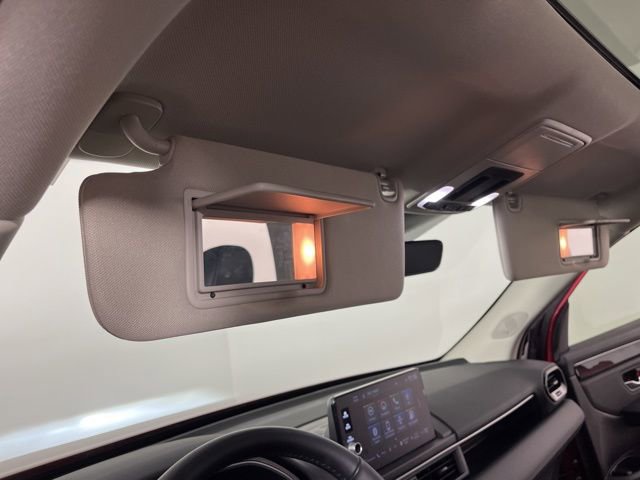 Used 2025 Honda Pilot Touring image 36