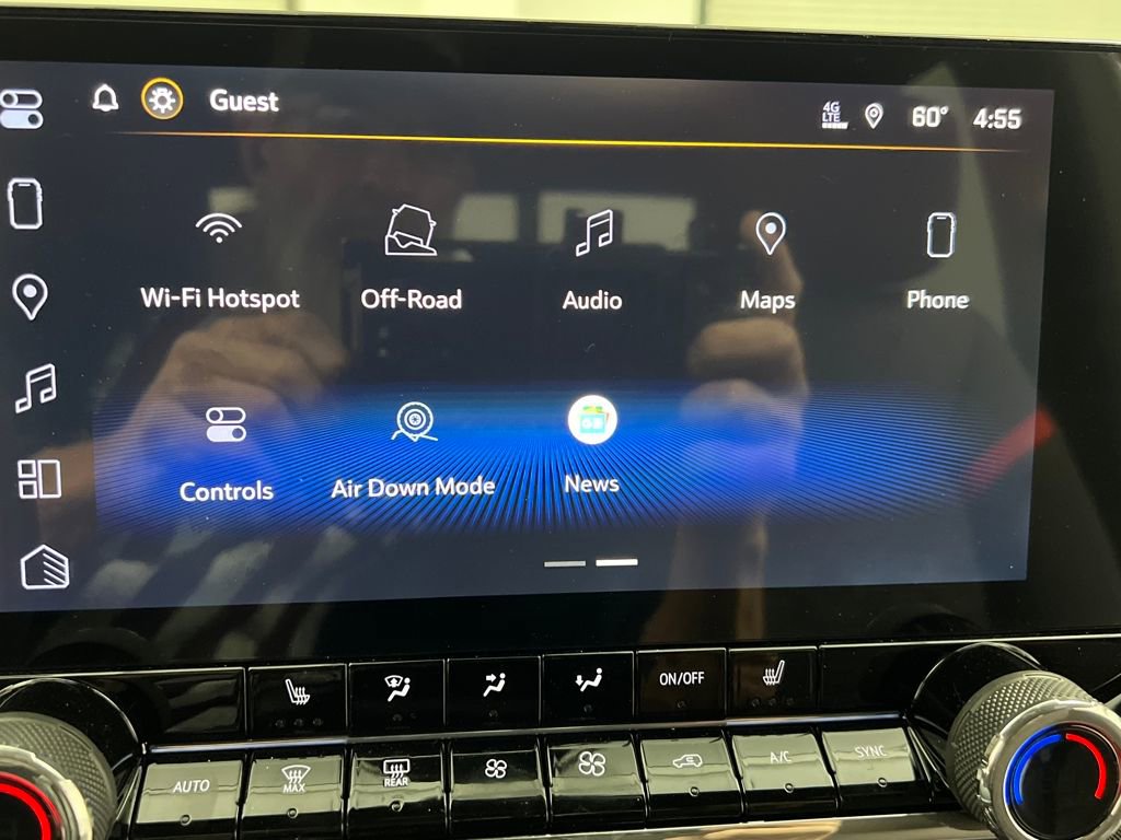 Used 2026 Chevrolet Colorado Z71 AWD/4WD image 48