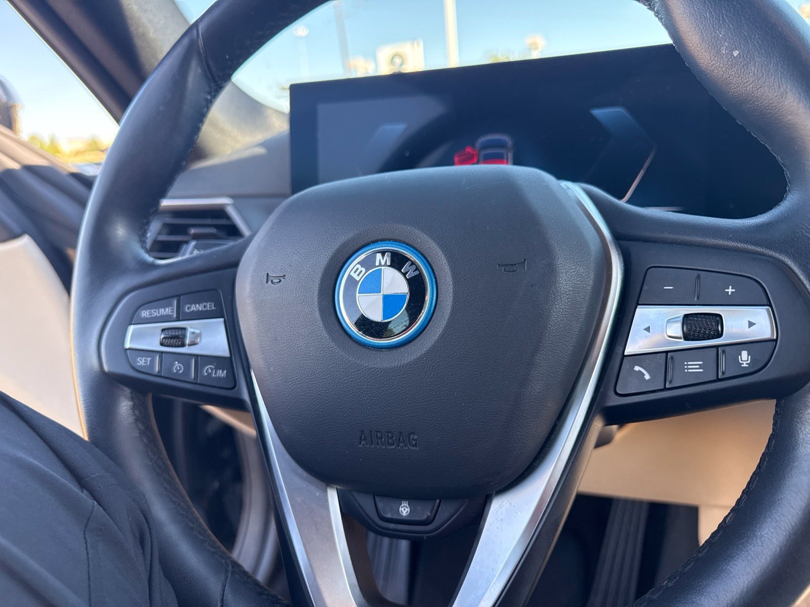 Certified 2024 BMW i4 eDrive40 w/ Premium Package RWD image 15