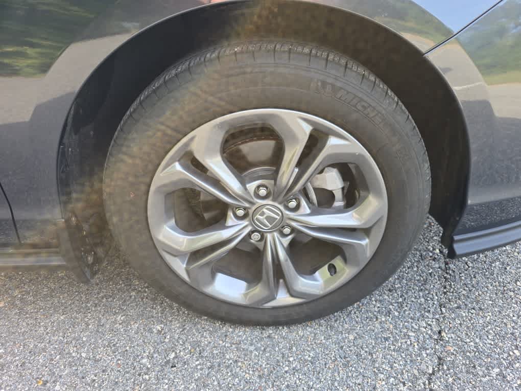 Used 2024 Honda Accord EX image 4