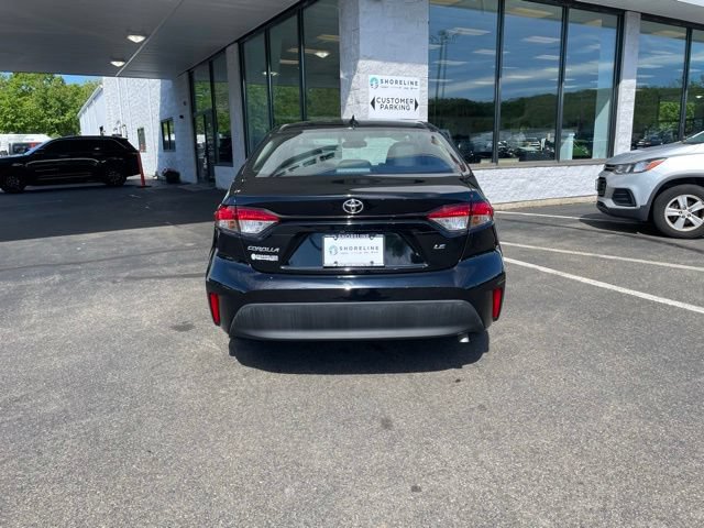 Used 2025 Toyota Corolla LE FWD image 6