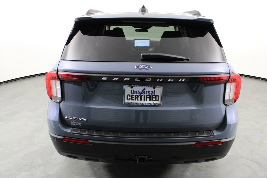 Used 2025 Ford Explorer Active image 8