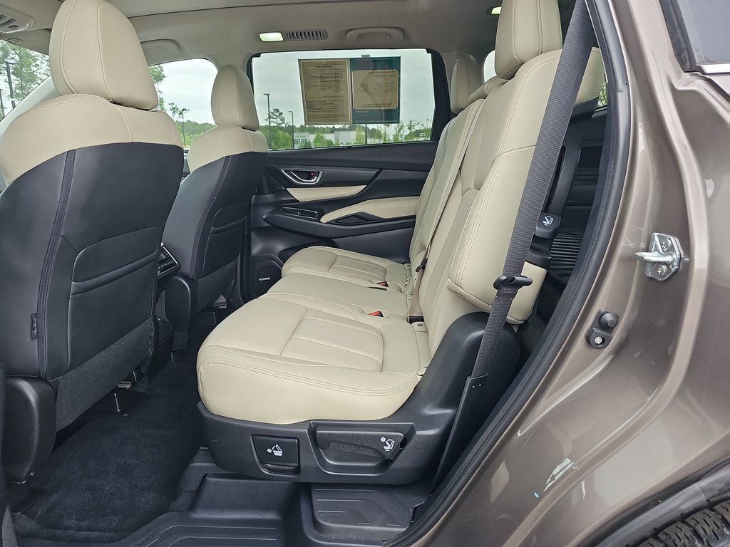 Used 2021 Subaru Ascent Limited w/ Technology Package AWD/4WD image 19